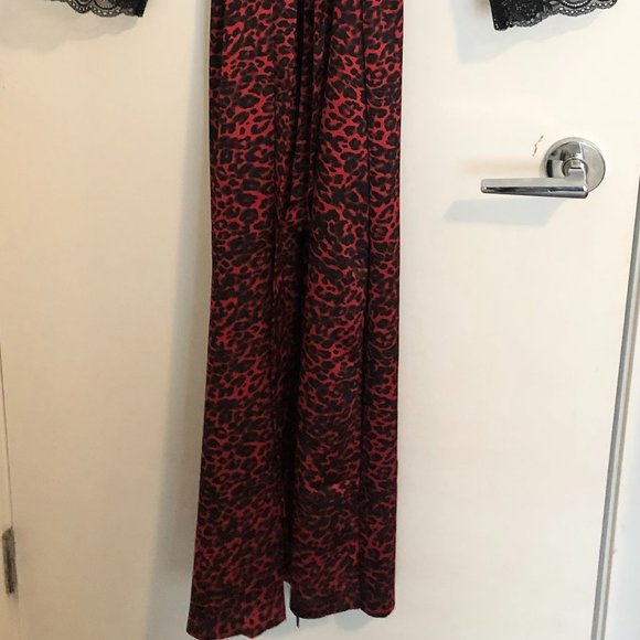 Red & Black Leopard Print Satin Like Robe - Picture 3 of 4